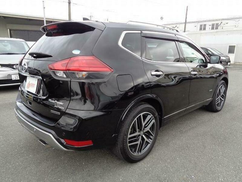 Used 2018 NISSAN X TRAIL DAA HNT32 SBI Motor Japan