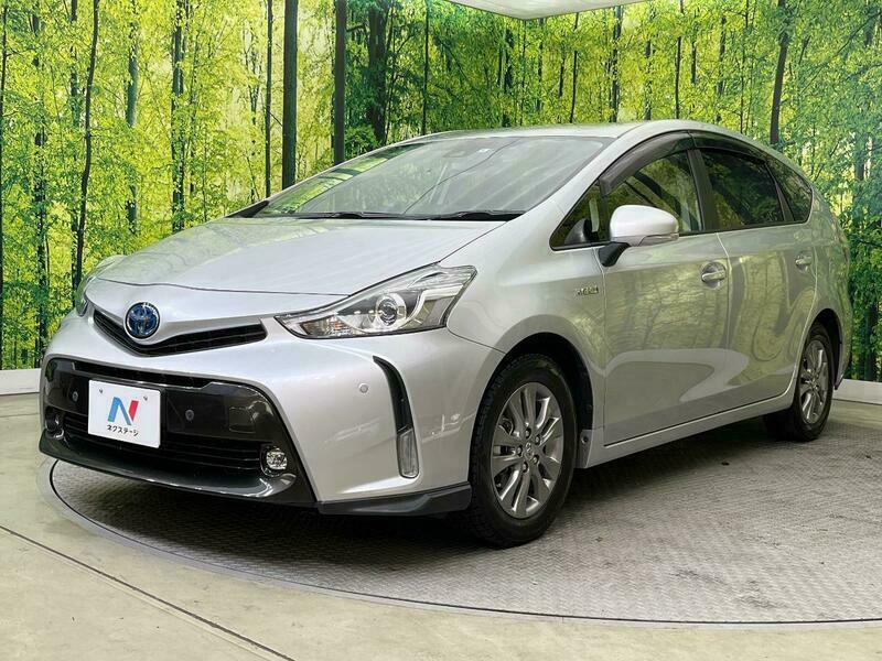 Used Toyota Prius Alpha Zvw W Sbi Motor Japan