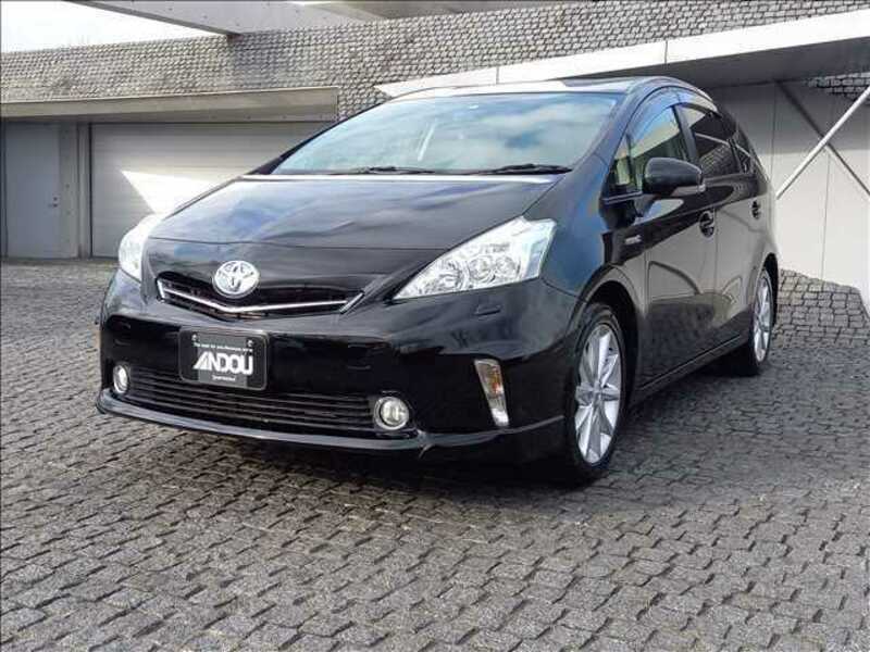 Used 2013 TOYOTA PRIUS ALPHA DAA ZVW40W SBI Motor Japan