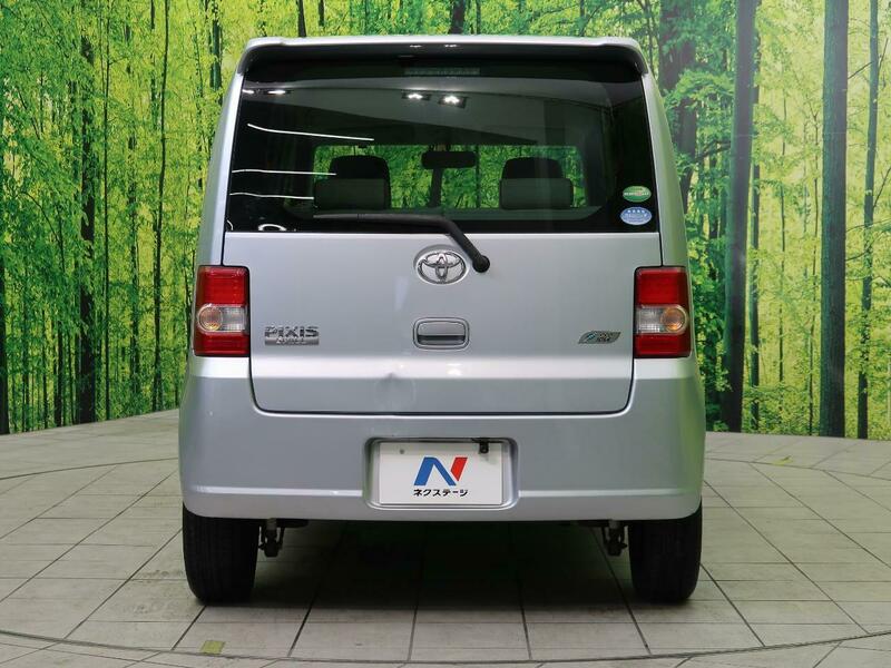 Used Toyota Pixis Space L A Sbi Motor Japan