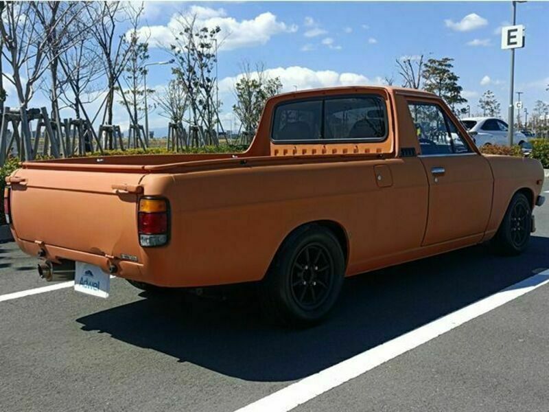 SUNNY TRUCK