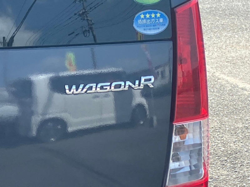 WAGON R-19