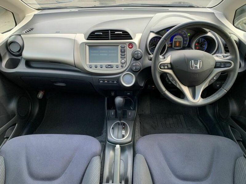 FIT HYBRID