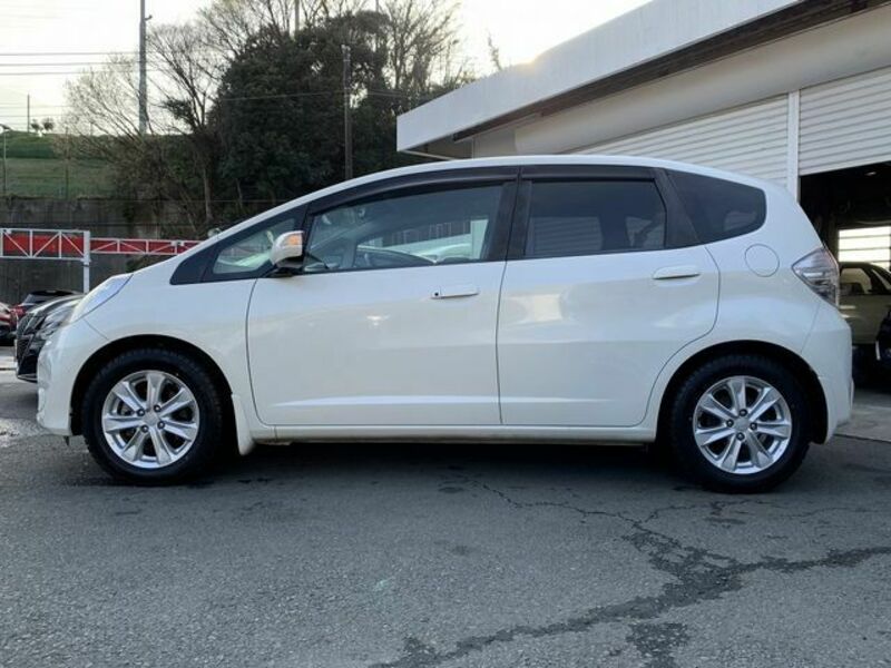 FIT HYBRID