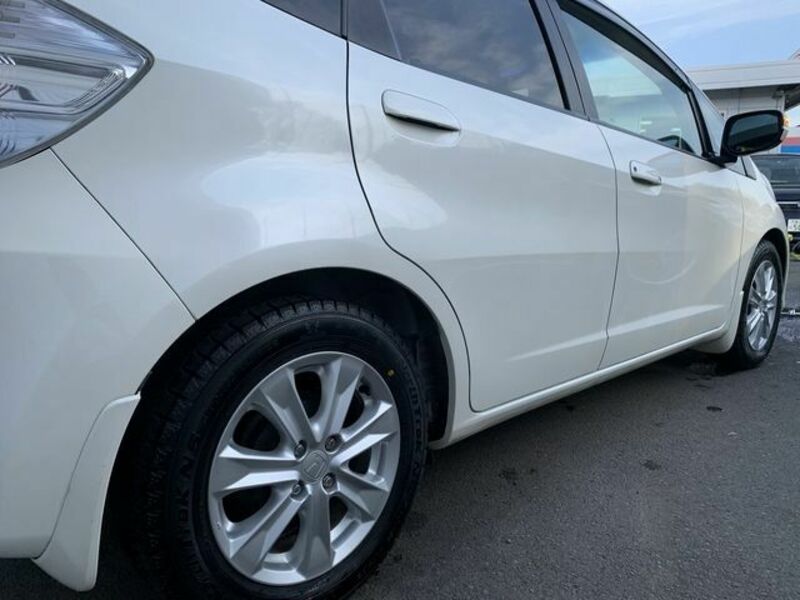 FIT HYBRID