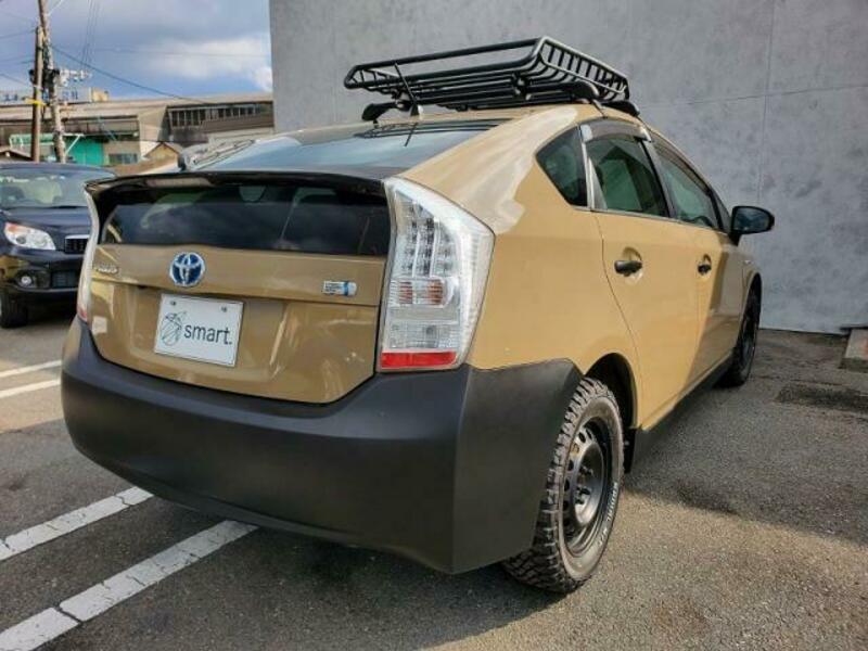 PRIUS-2