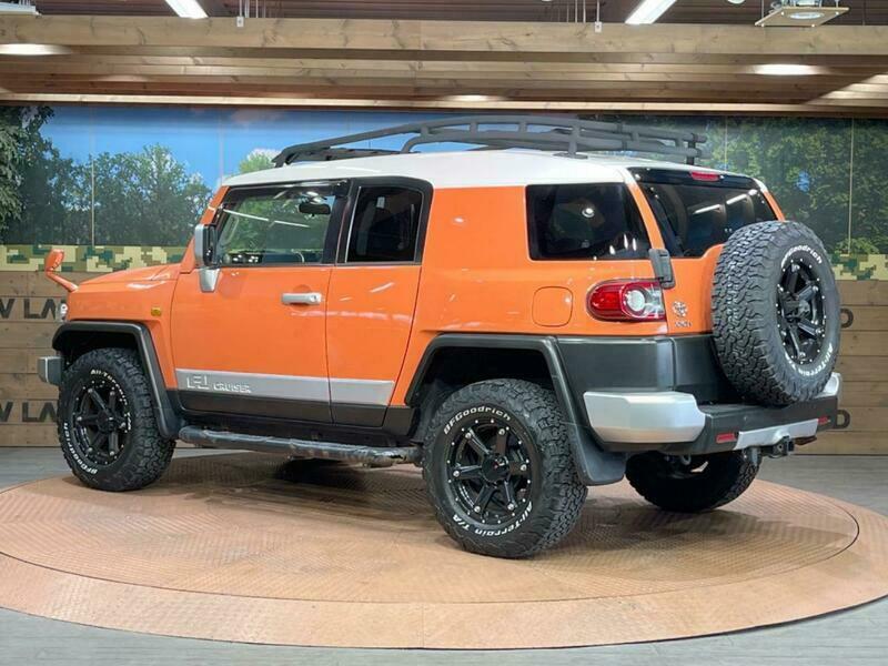 FJ CRUISER-24