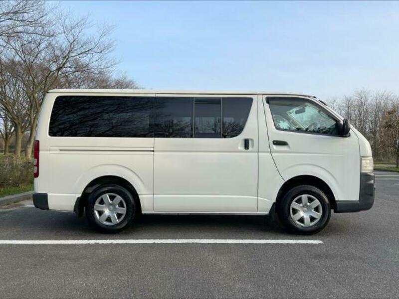 HIACE VAN-4