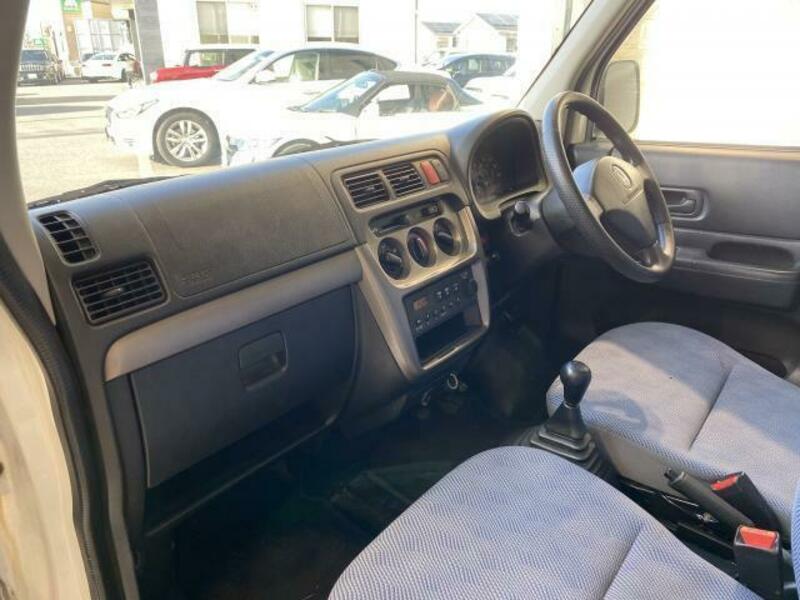 ACTY VAN