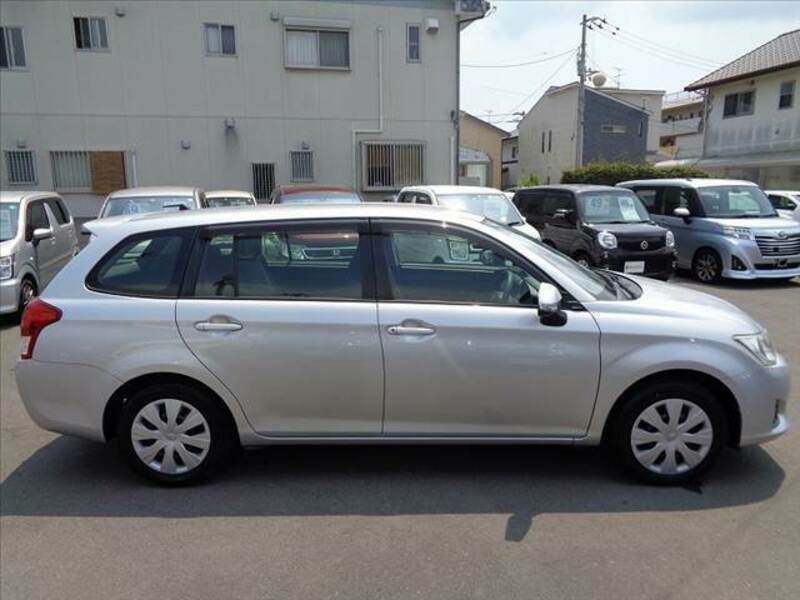COROLLA FIELDER