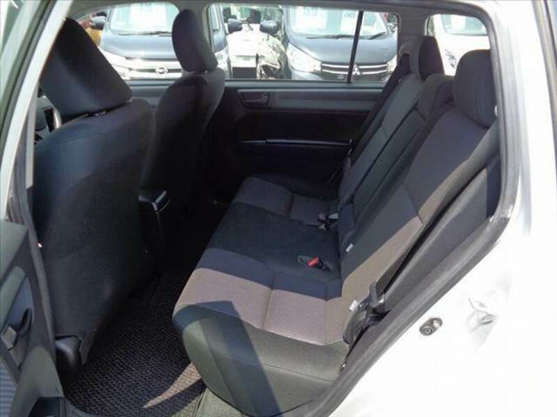 COROLLA FIELDER
