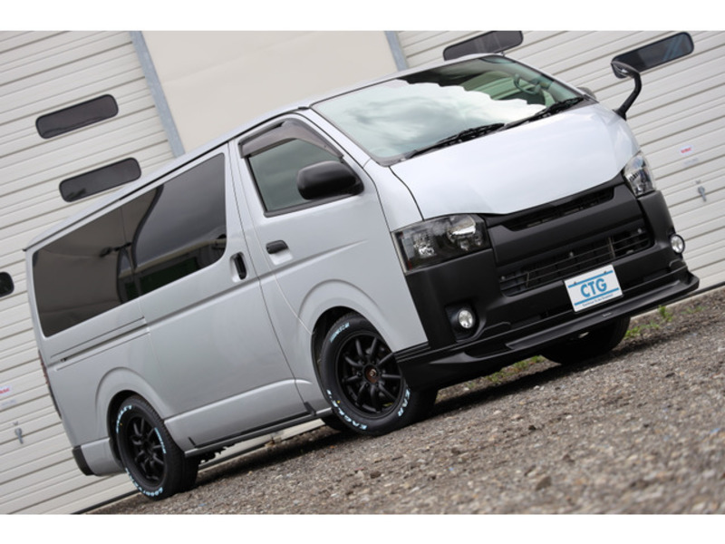 HIACE VAN-4