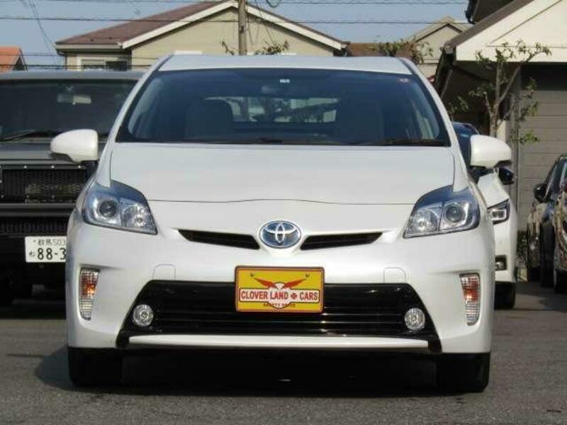 PRIUS-16