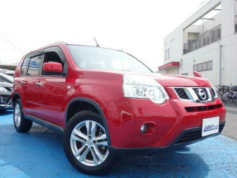 X-TRAIL-1