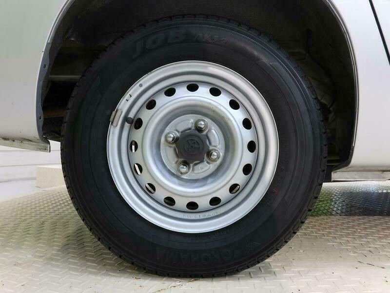 SUCCEED VAN