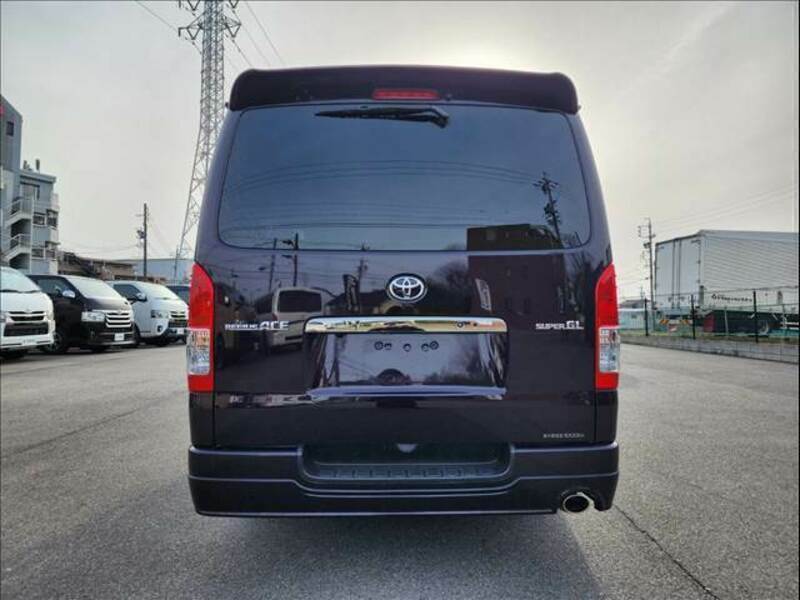 HIACE VAN-2