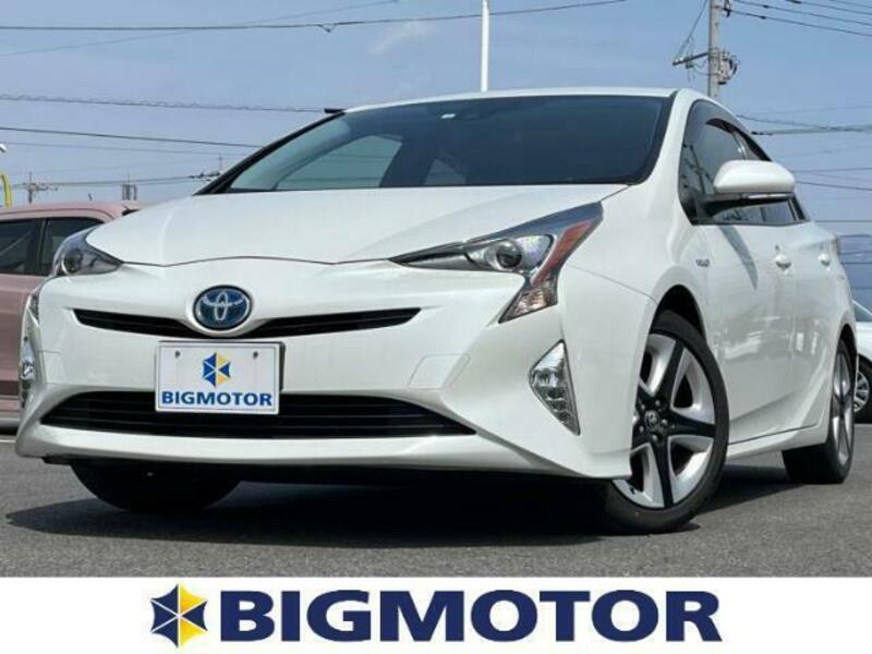 TOYOTA　PRIUS