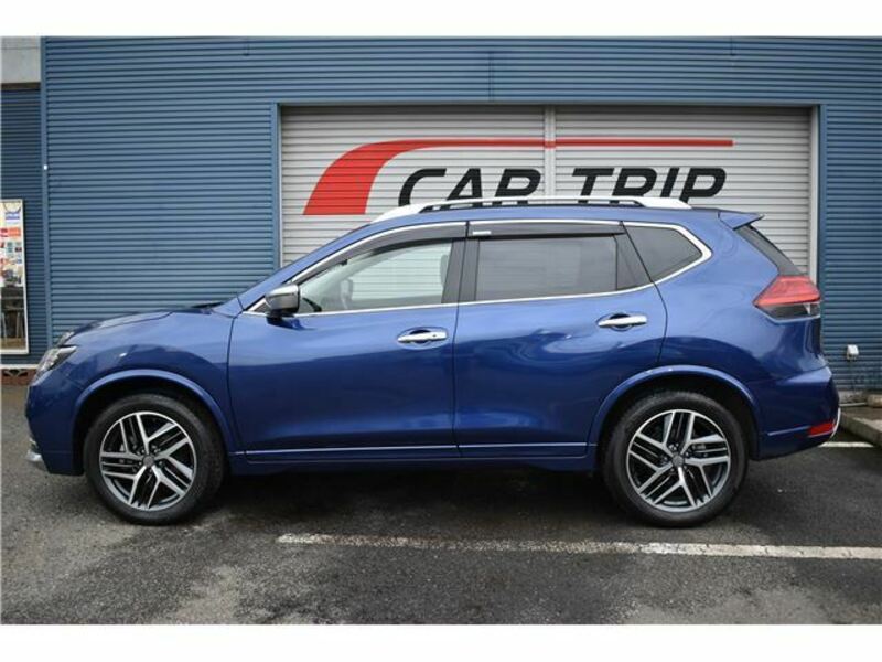 X-TRAIL-4