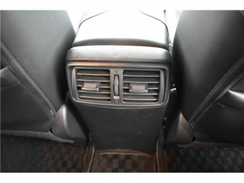 X-TRAIL-31
