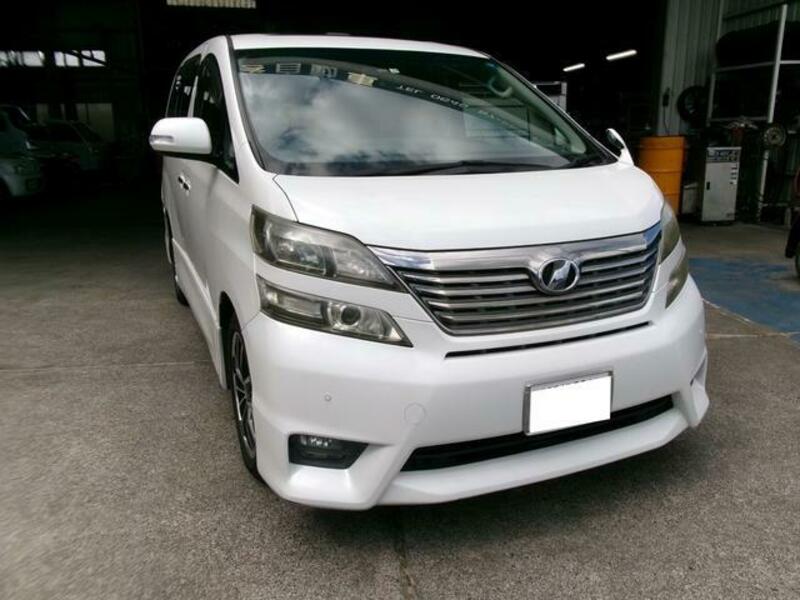 VELLFIRE-11