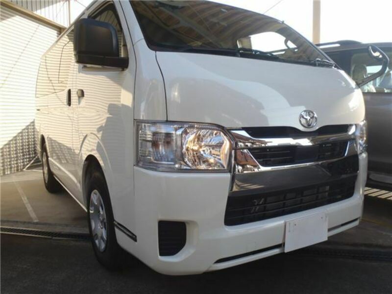 HIACE VAN-6