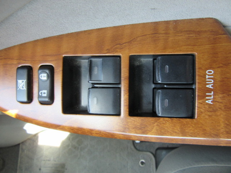 COROLLA AXIO