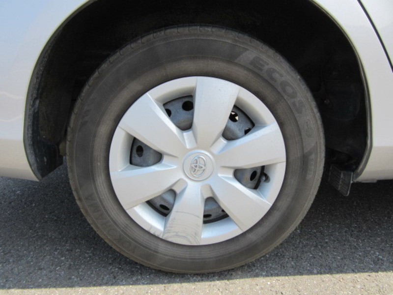 COROLLA AXIO