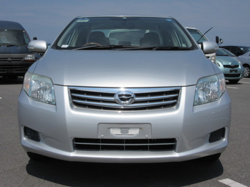 COROLLA AXIO