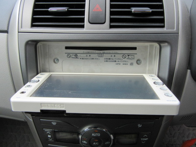 COROLLA AXIO