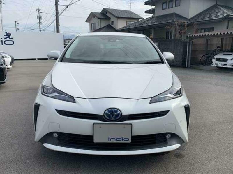 PRIUS-9