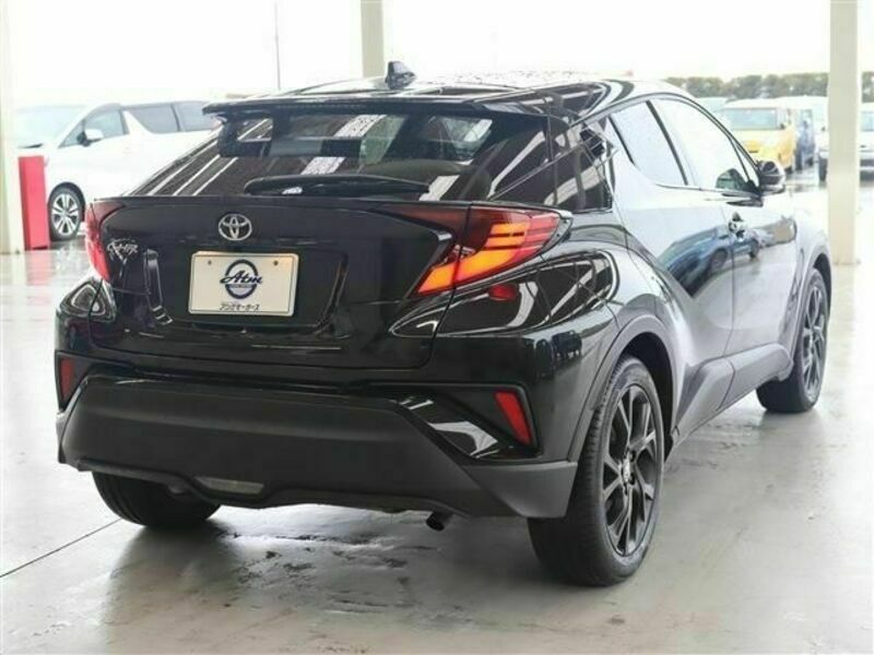 C-HR-6