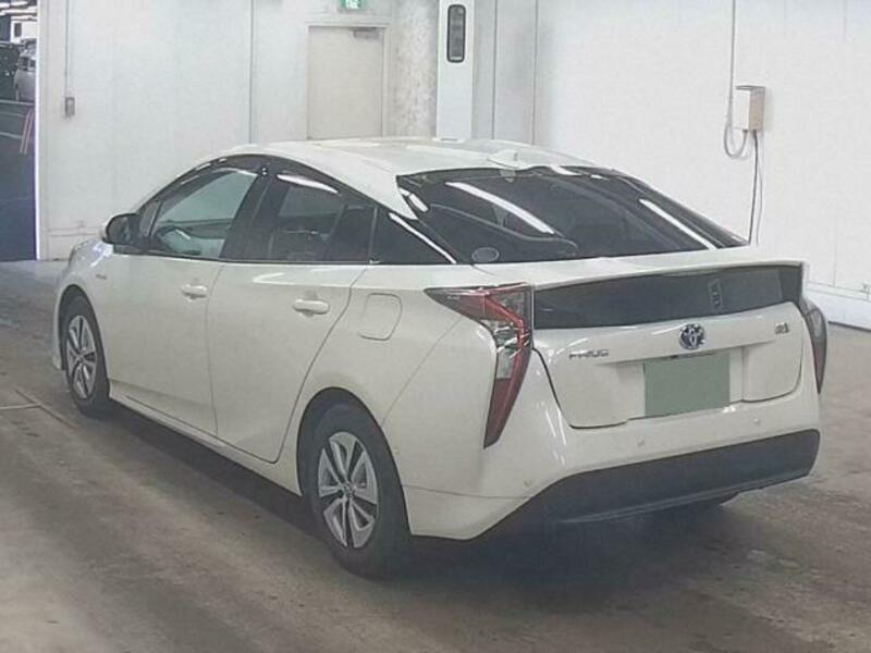 PRIUS-1