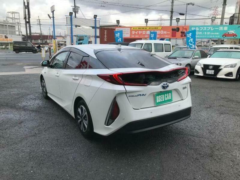 PRIUS PHV-4