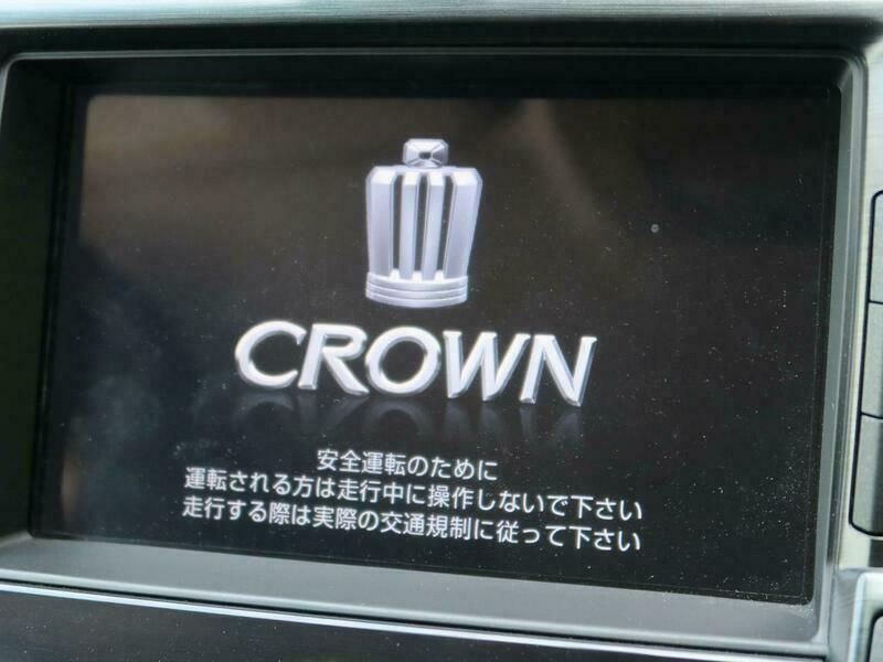 CROWN