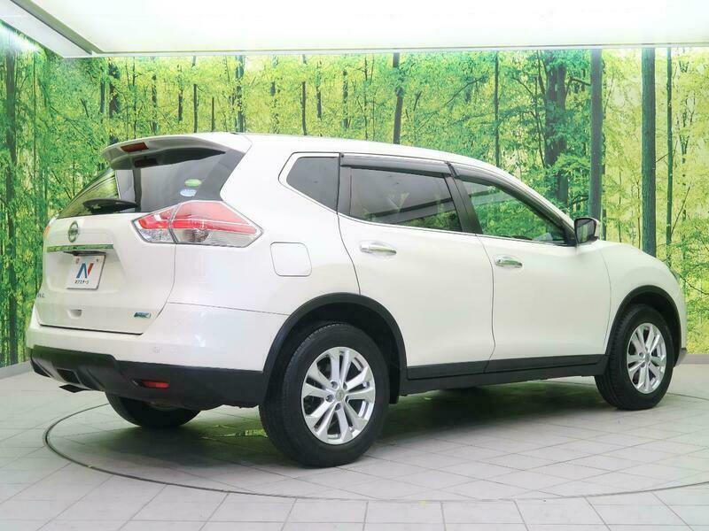 X-TRAIL-18
