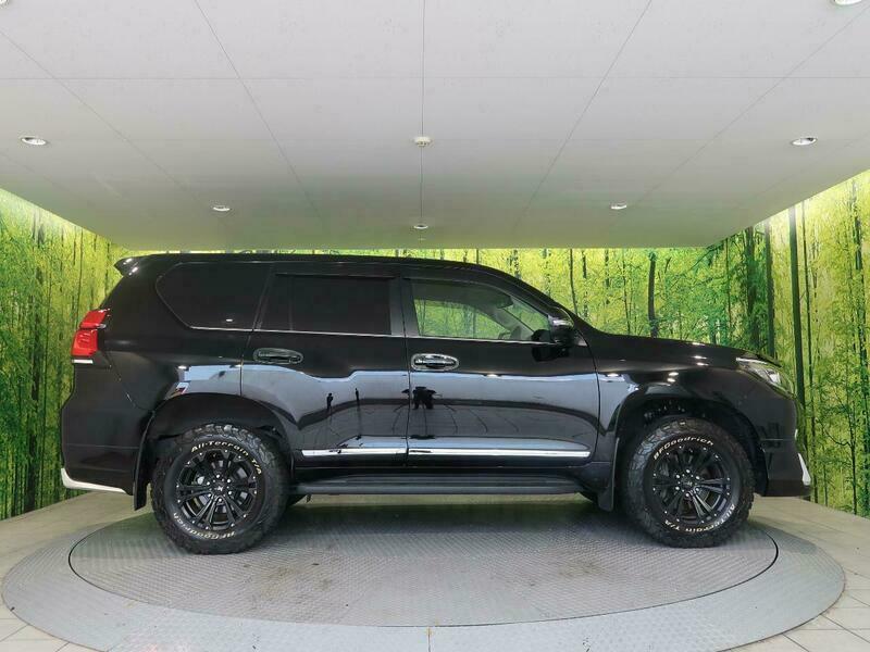 LAND CRUISER PRADO-32