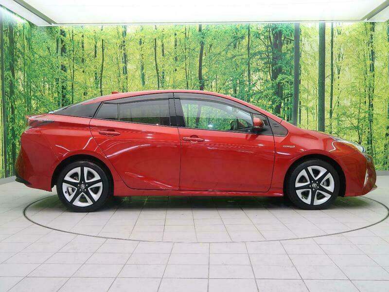 PRIUS-27