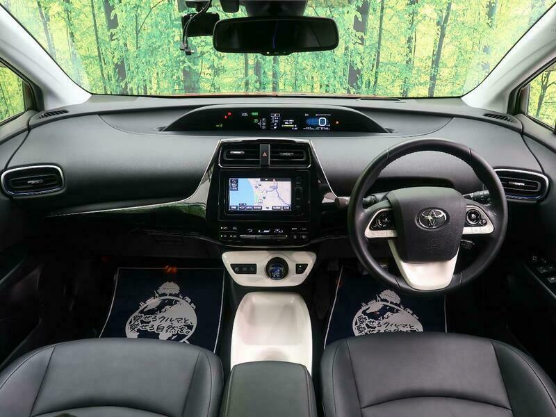 PRIUS-3