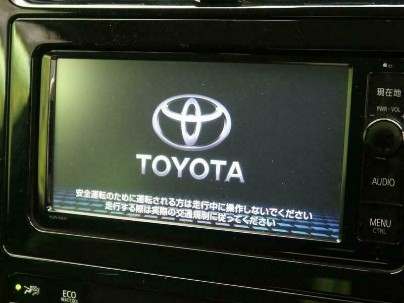 PRIUS-25