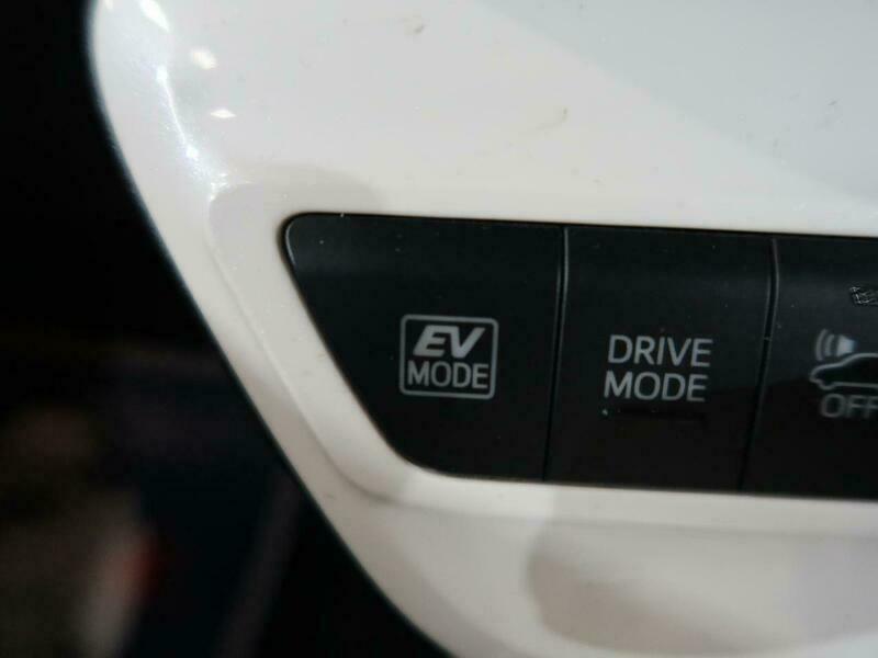 PRIUS-65