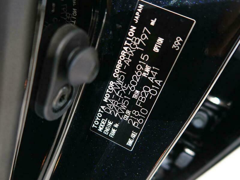 PRIUS-11