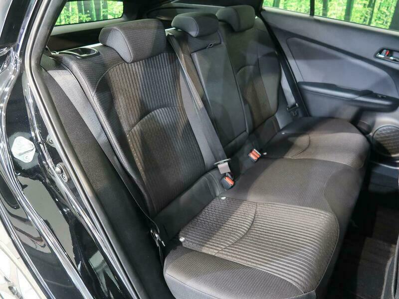 PRIUS-63