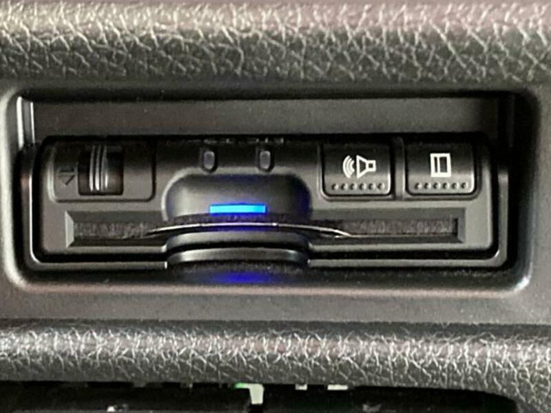 X-TRAIL-16