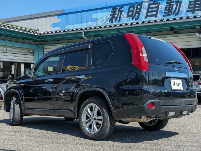 X-TRAIL-12