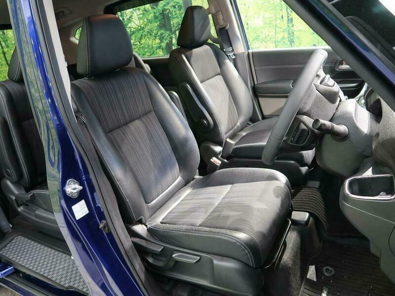 FREED HYBRID-26