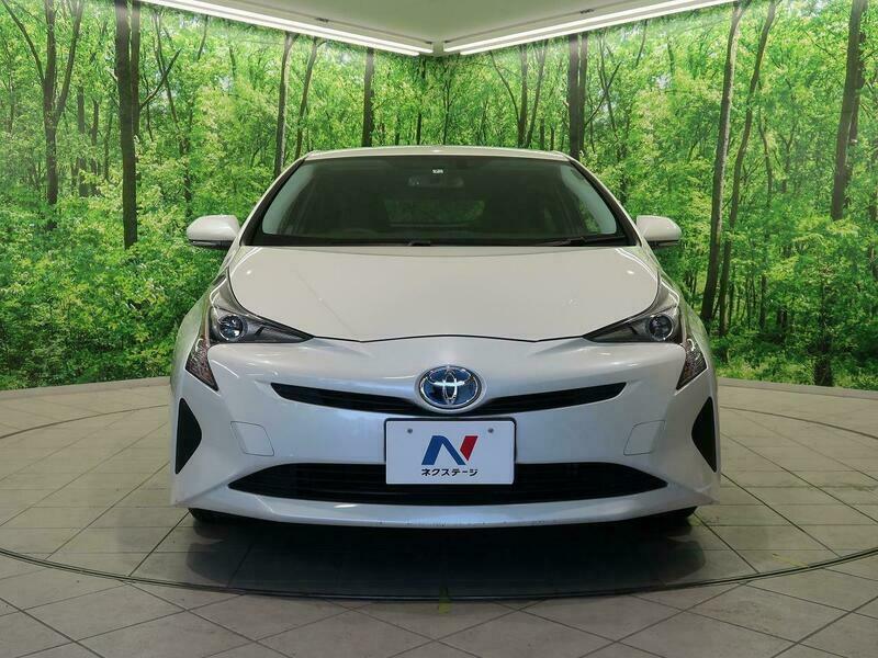 PRIUS-29
