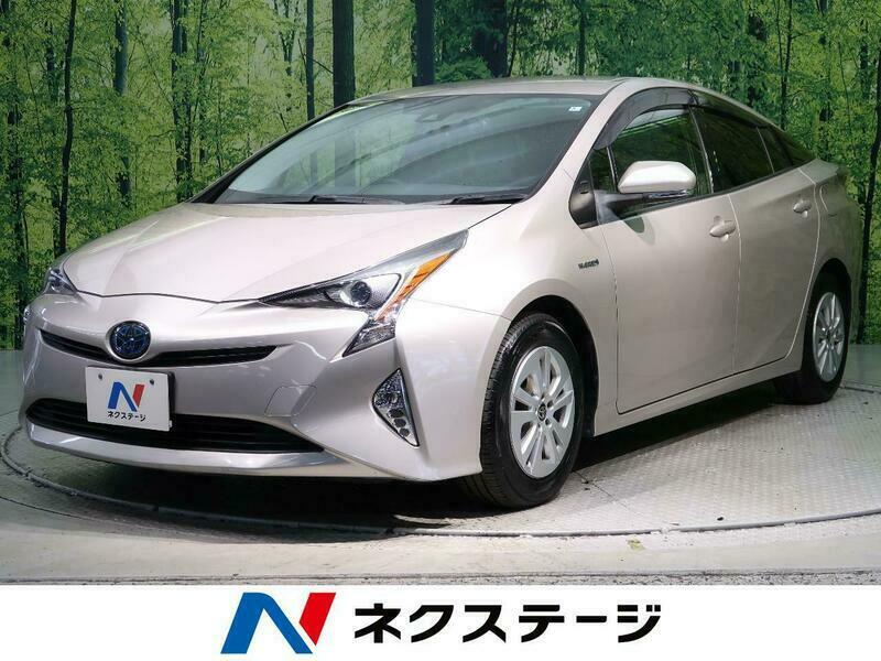 PRIUS-63