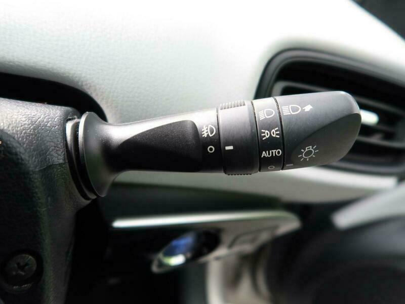 PRIUS-86
