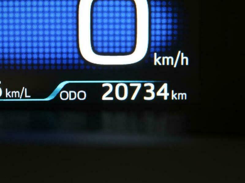 PRIUS-4