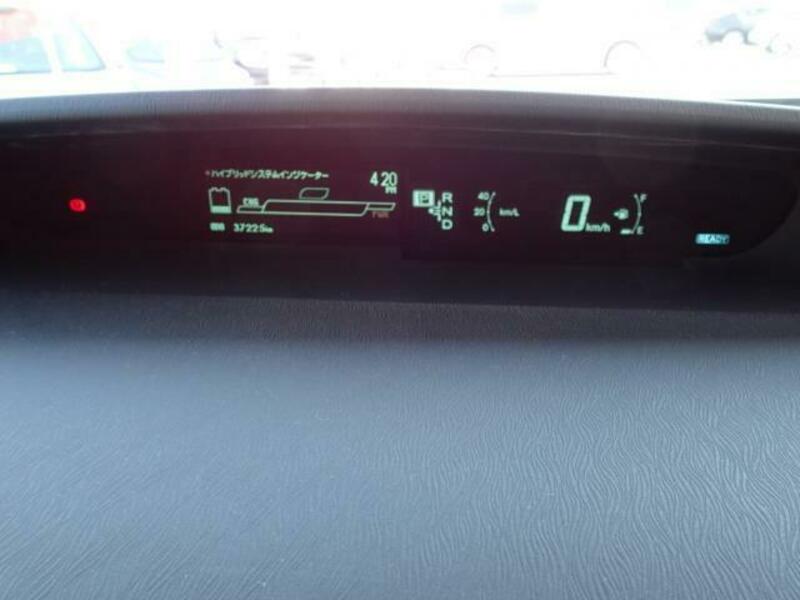 PRIUS-9